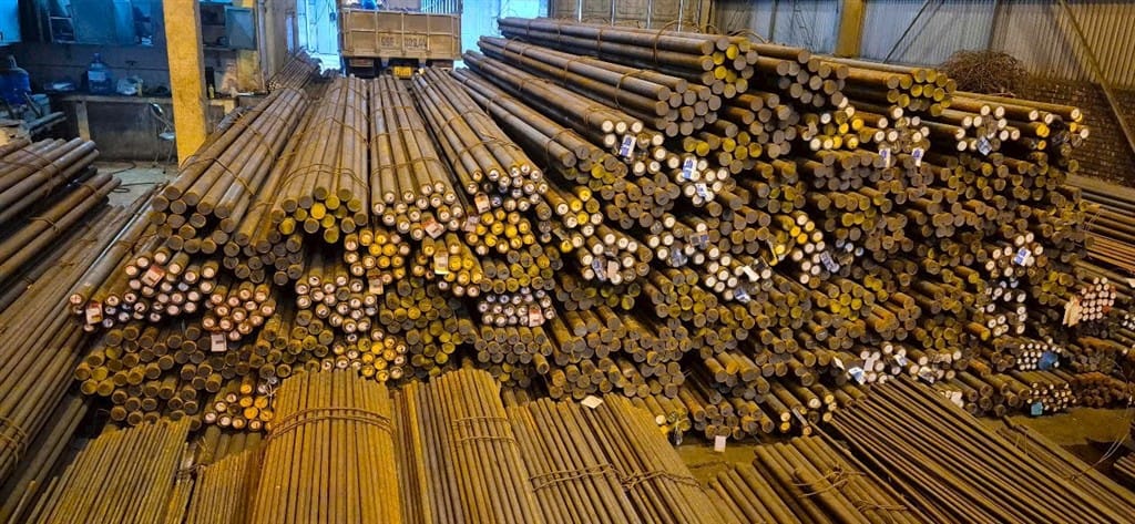 Thép tròn trơn C45/S45C phi 12 (D12) – Vật liệu bền bỉ cho cơ khí và xây dựng